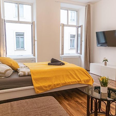 Apartmán Peaceful 1Br Apt. Near Metro Station Langenfeldg. Vídeň Exteriér fotografie