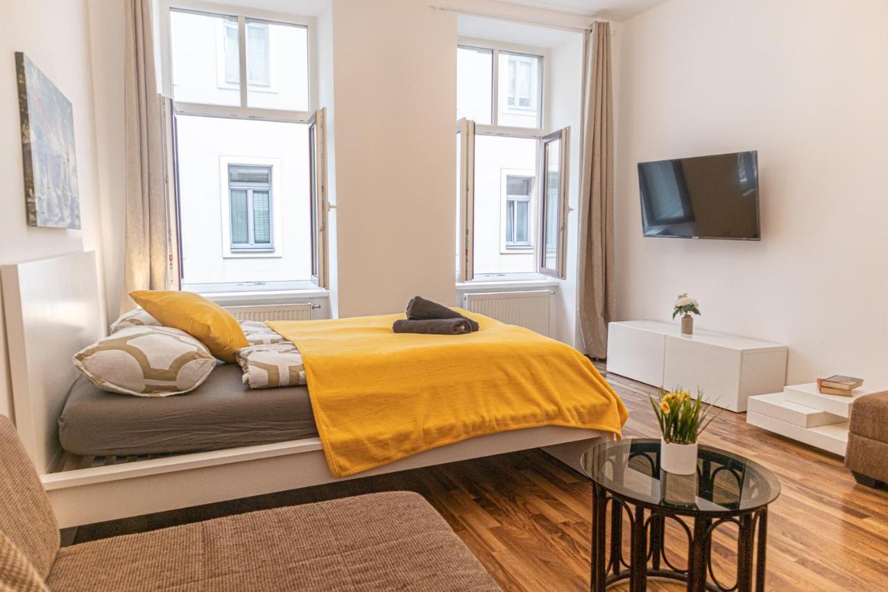 Apartmán Peaceful 1Br Apt. Near Metro Station Langenfeldg. Vídeň Exteriér fotografie