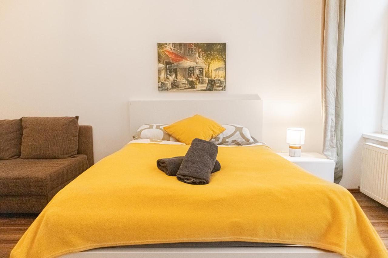 Apartmán Peaceful 1Br Apt. Near Metro Station Langenfeldg. Vídeň Exteriér fotografie