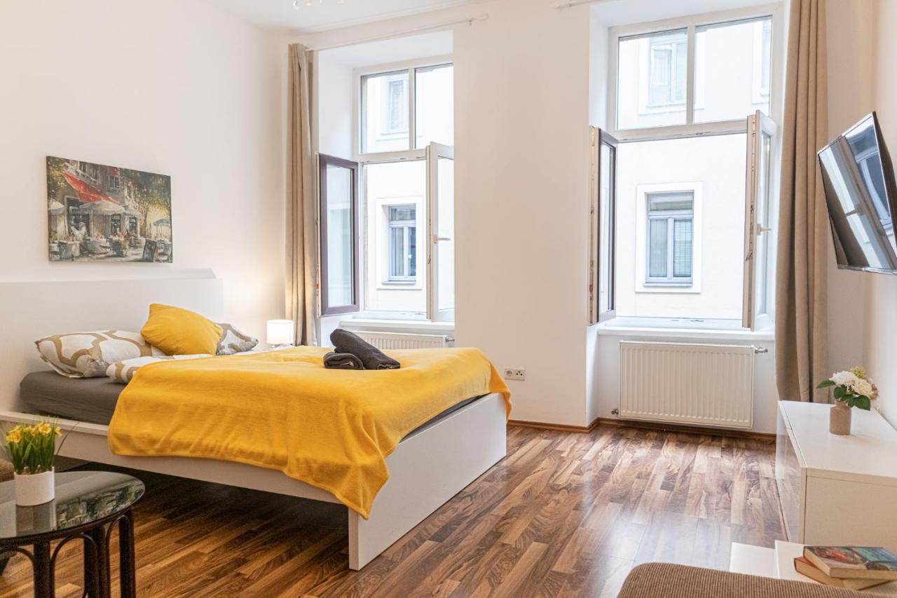 Apartmán Peaceful 1Br Apt. Near Metro Station Langenfeldg. Vídeň Exteriér fotografie